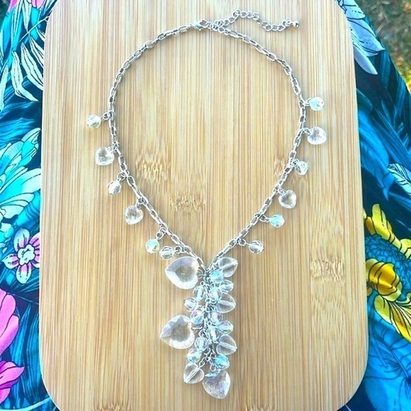 Silver Tone Iridescent Heart Beaded Bauble Necklace Metal & Plastic Lightweight - Picture 9 of 11